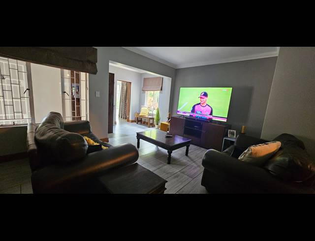 3 BEDROOM HOUSE FOR SALE IN CASHAN